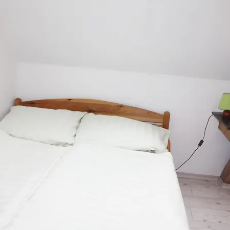 Teichgraf 招待所 3*