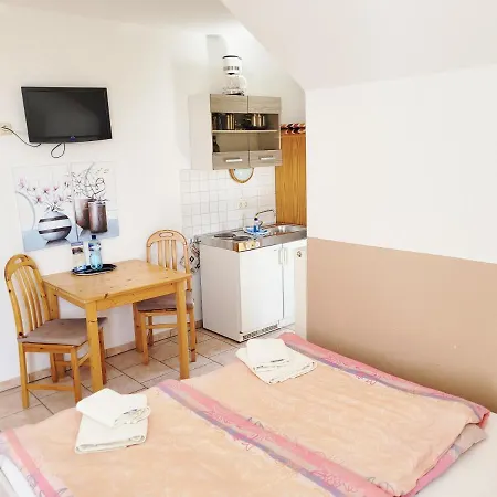 招待所 Teichgraf 沃尔加斯特