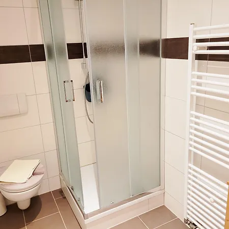 Teichgraf 招待所 3*