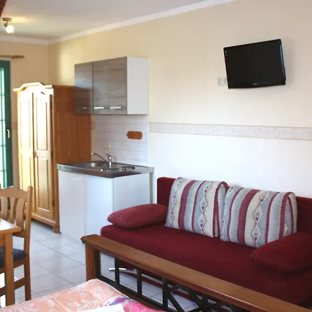 Teichgraf 招待所 3*